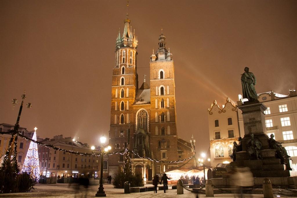 Advent - Krakov shutterstock_318234263.jpg