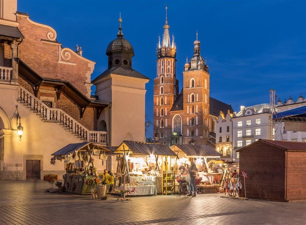 Advent - Krakov shutterstock_538790116.jpg
