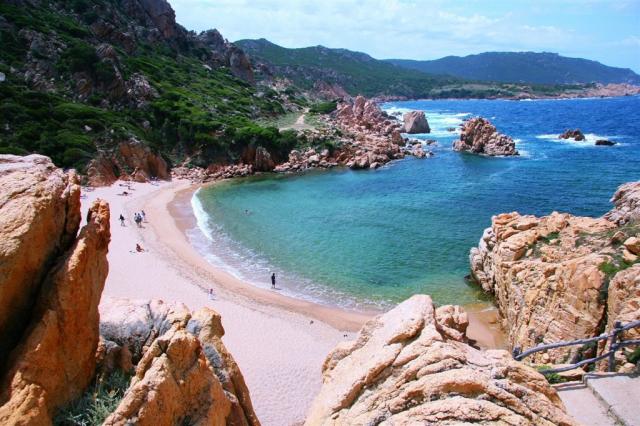 Itálie - Sardinie - shutterstock_26085055.jpg