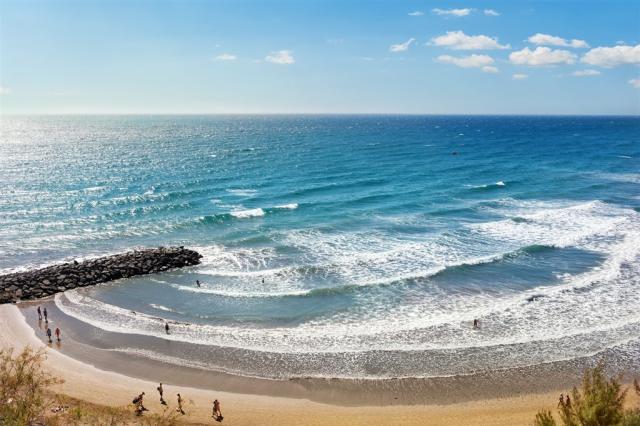 Gran Canaria Playa del Ingles shutterstock_312160937.jpg