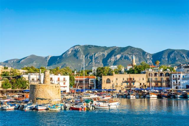 Kypr Kyrenia shutterstock_303097592.jpg