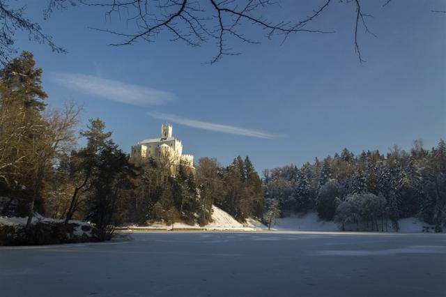 Chorvatsko - hrad Trakoščan shutterstock_575477875.jpg