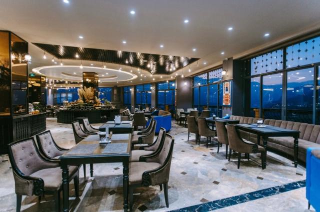 Sapa Charm hotel restaurant.jpeg