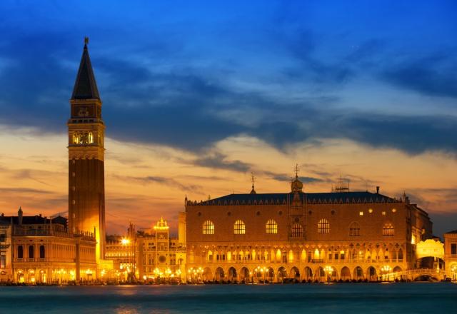 Benátky shutterstock_154552637.jpg