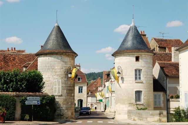 Francie - Chablis shutterstock_25603672.jpg