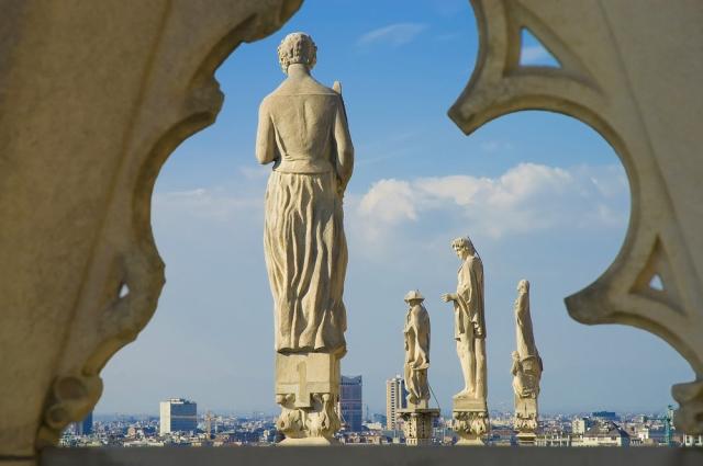 Itálie - Milano - Dóm shutterstock_66455455.jpg