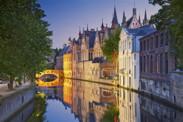 Belgie Bruggy shutterstock_284126792.jpg