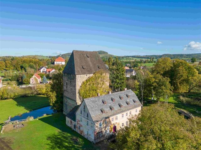 Polsko - Siedlecin - Knížecí věž  shutterstock_2379232827.jpg