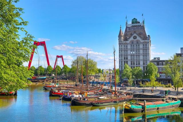 Nizozemsko - Rotterdam shutterstock_1085637758.jpg