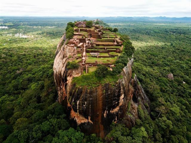 Sri Lanka - Lví skála shutterstock_2528509005.jpg
