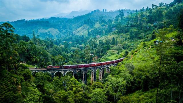 Sri Lanka - Nine Arches Bridge -shutterstock_1084348016.jpg
