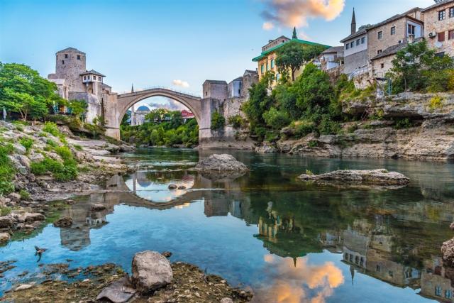 Bosna a Hercegovina Mostar shutterstock_553337545.jpg