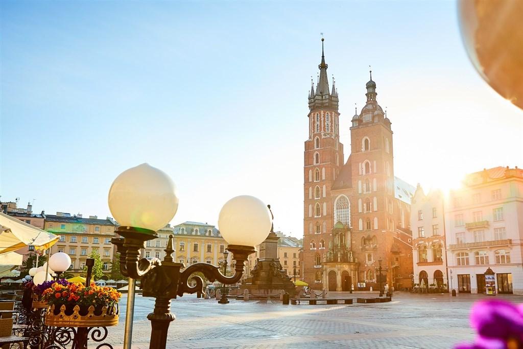Polsko - Krakov 1shutterstock_1668098128.jpg