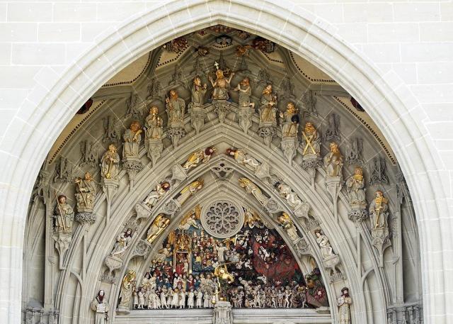 Švýcarsko - Bern - bernský minster - z PX 1763822_1280.jpg