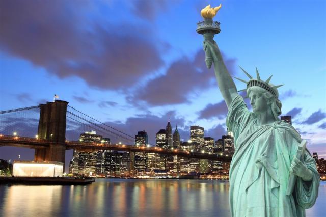 New York Brooklynský most shutterstock_128395307.jpg
