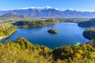 Slovinsko – Barevný Podzim U Jezera Bled