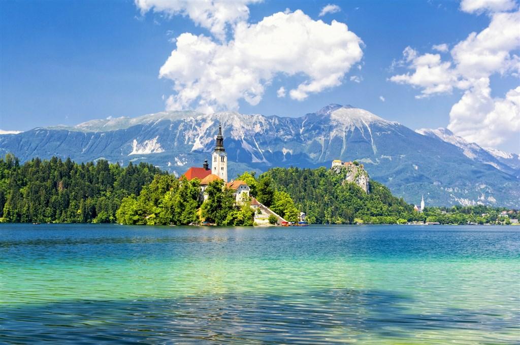 Slovinsko - Bled shutterstock_314493686.jpg