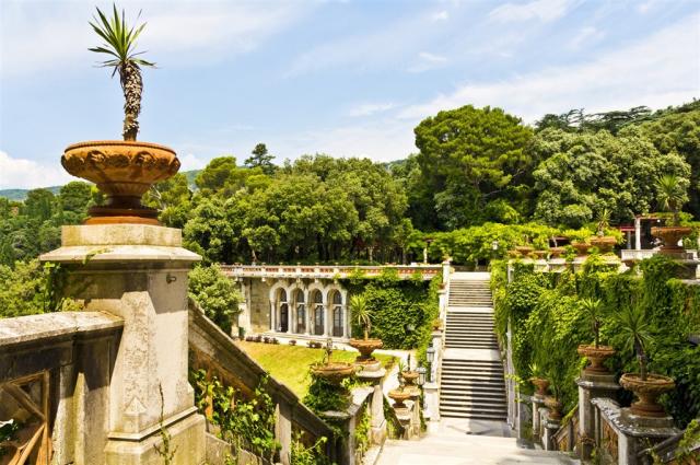 Itálie - Miramare zahrady shutterstock_148581962.jpg