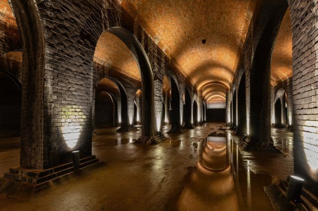 Brno - oblasti nádrží na Žlutém kopci shutterstock_2548499763.j