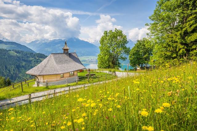 Rakousko Saalbach Hinterglemm shutterstock_454129981.jpg