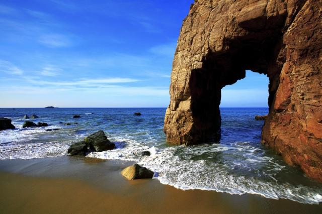 Francie - Bretaň - Quiberonské pobřeží shutterstock_151431794.j