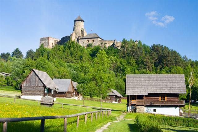 Slovensko - Stará Lubovňa shutterstock_140960413.jpg