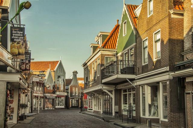 Holandsko - Volendam-5039369_1920-01.jpeg
