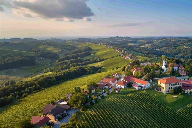 Slovinský Jeruzalem 1shutterstock_1135184624.jpg