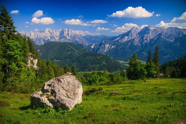 Rakousko Štýrsko  shutterstock_317137697.jpg
