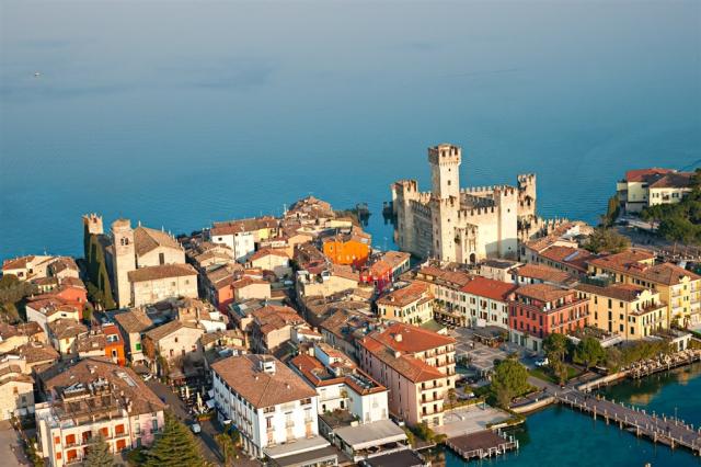 Itálie - Lago di Garda 1shutterstock_72921742.jpg