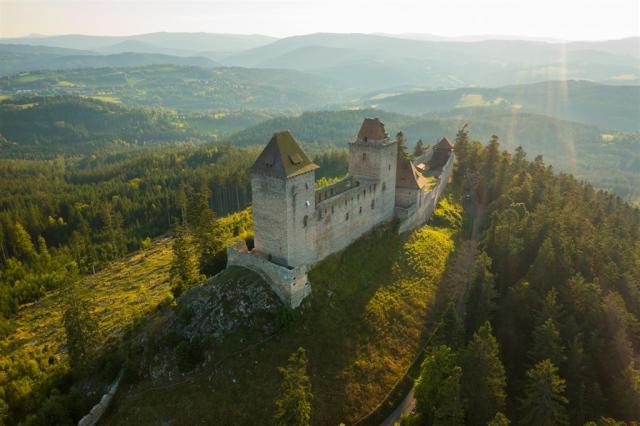 Šumava - Kašperk shutterstock_2055991337.jpg