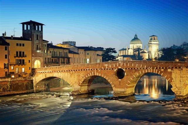Itálie -  Verona.jpg