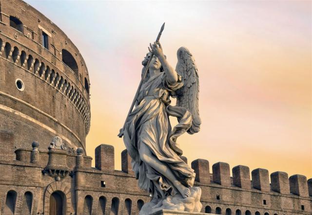Itálie Řím hrad SantAngelo shutterstock_126831311.jpg