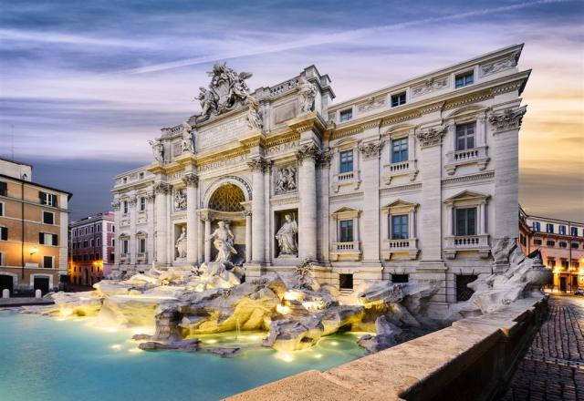 Itálie Řím Fontána di Trevi shutterstock_443907052.jpg