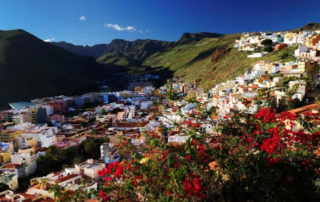 Španělsko - Kanárské ostrovy - Gomera - San Sebastian   shutter