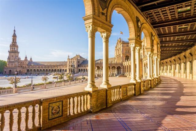 Španělsko Andalusie Sevilla shutterstock_363034142.jpg