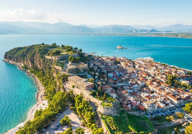 Řecko - Nafplio shutterstock_599013728.jpg
