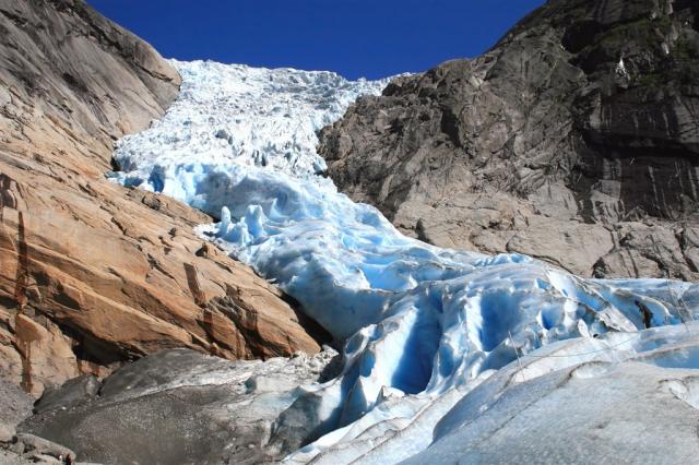 Norsko Briksdalsbreen shutterstock_2121360.jpg