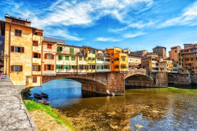 Ponte Vecchio shutterstock_131576816.jpg