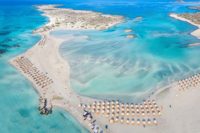 Řecko - Kréta - pláž Elafonissi  z shutterstock_2141346821.jpg