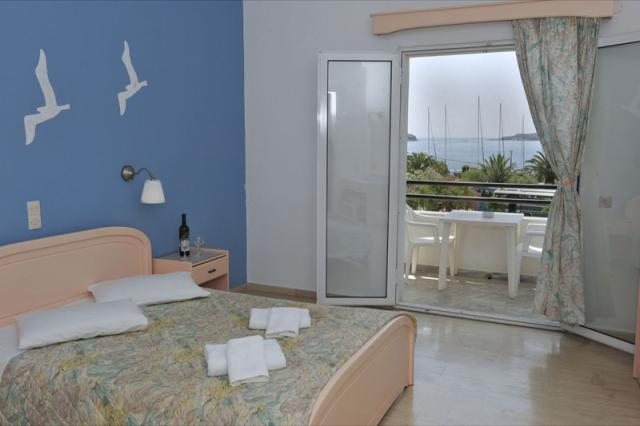 Skiathos - Hotel Ifigenia4.jpg