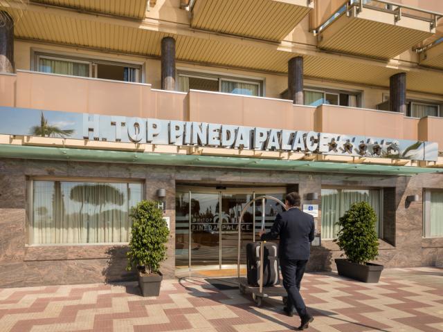 htop pineda palace 1
