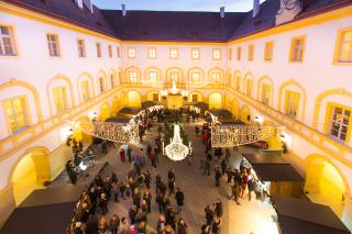 Adventní Bratislava, čokoládovna a zámek Hof