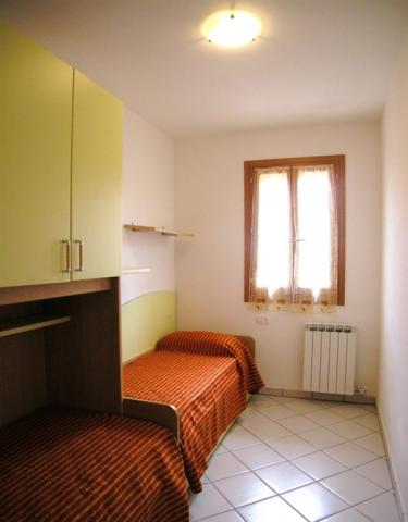 Bedroom 4.jpg