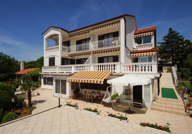 Vila Lina (1).jpg