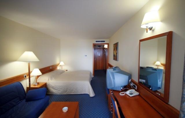 park_room1.JPG