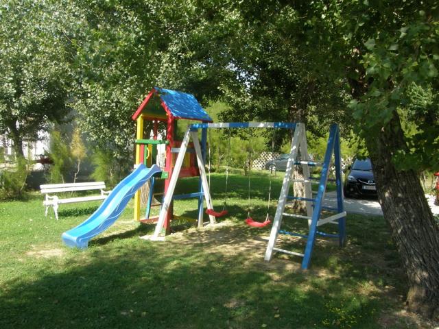 Ville Corinthia - playground.JPG