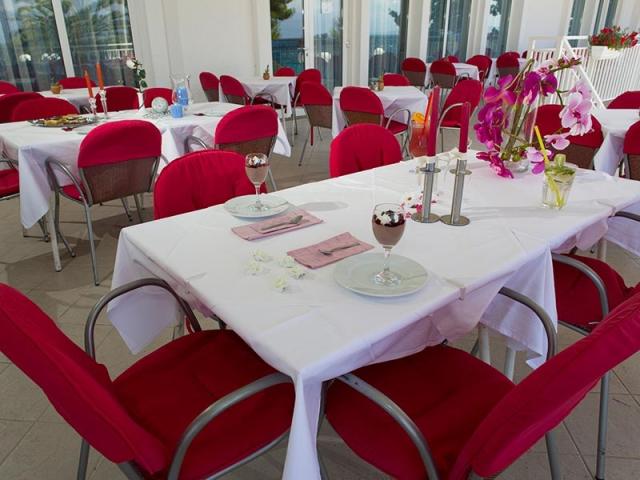 55.-Faraon-restaurant-terrace.jpg