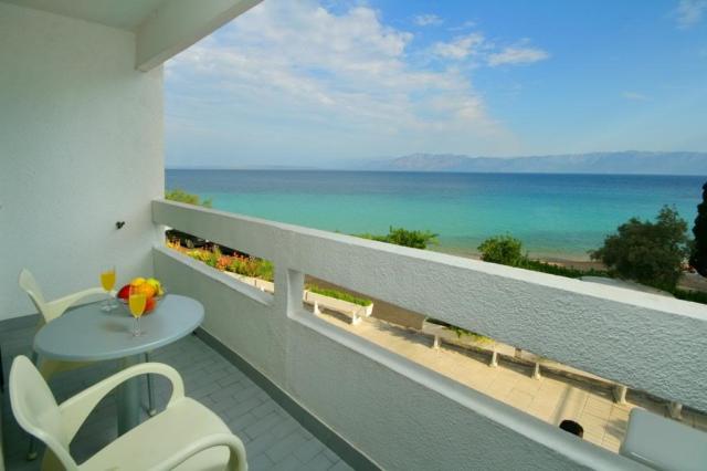 FaraonPremierroomseaview_zpsf6a0c482.jpg