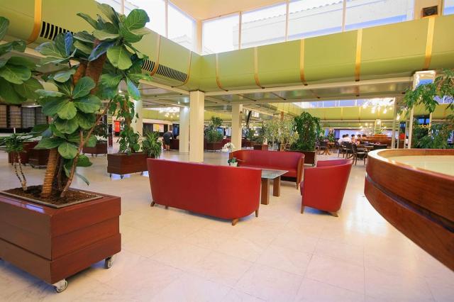 Medena  lobby.jpg
